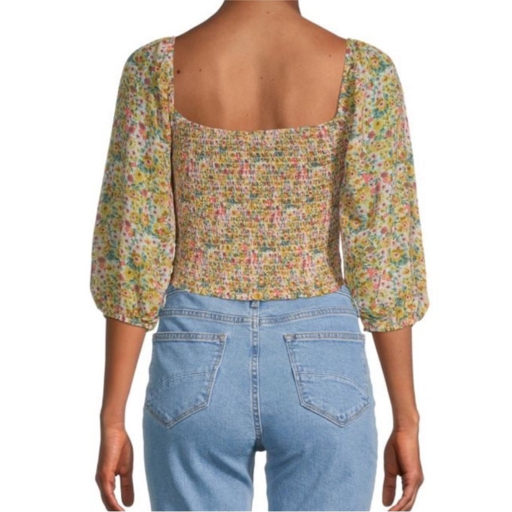 LUSH Floral Smocked Puff Sleeve Top women’s small